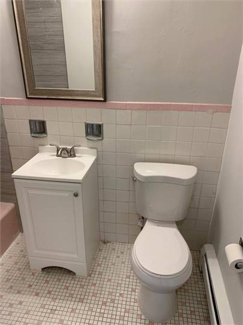 Apartment for rent at 8280-8290 Roosevelt Rd, Forest Park, IL 60130