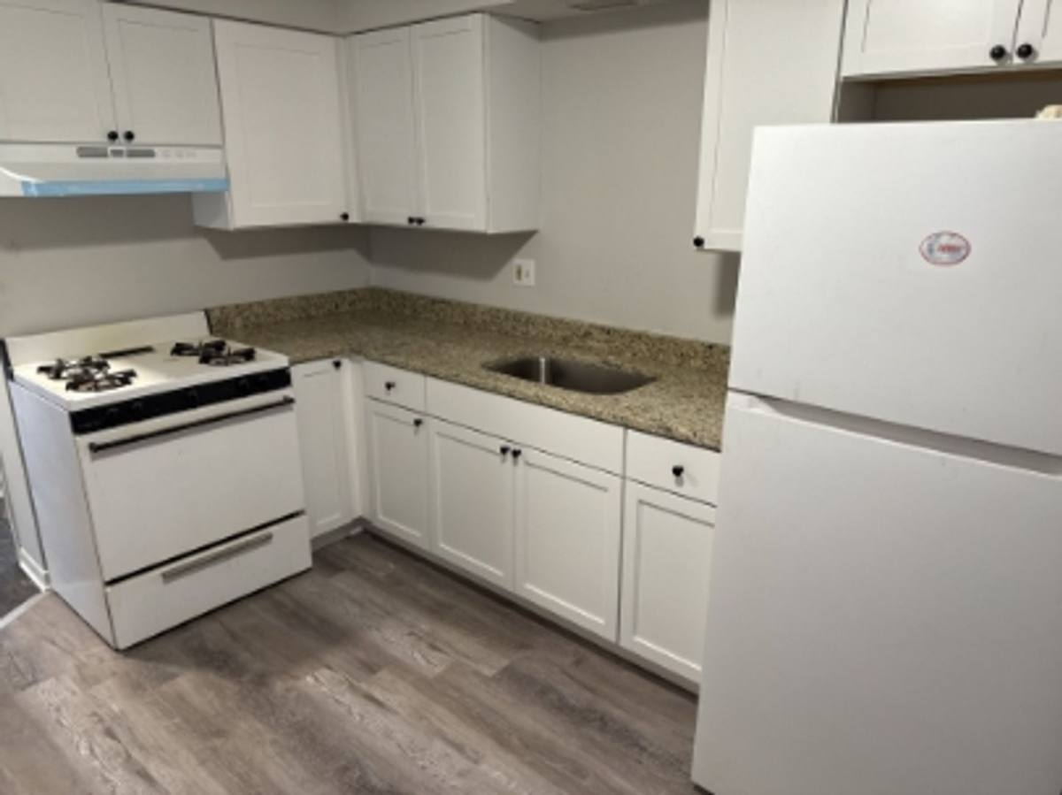 Apartment for rent at 8280-8290 Roosevelt Rd, Forest Park, IL 60130