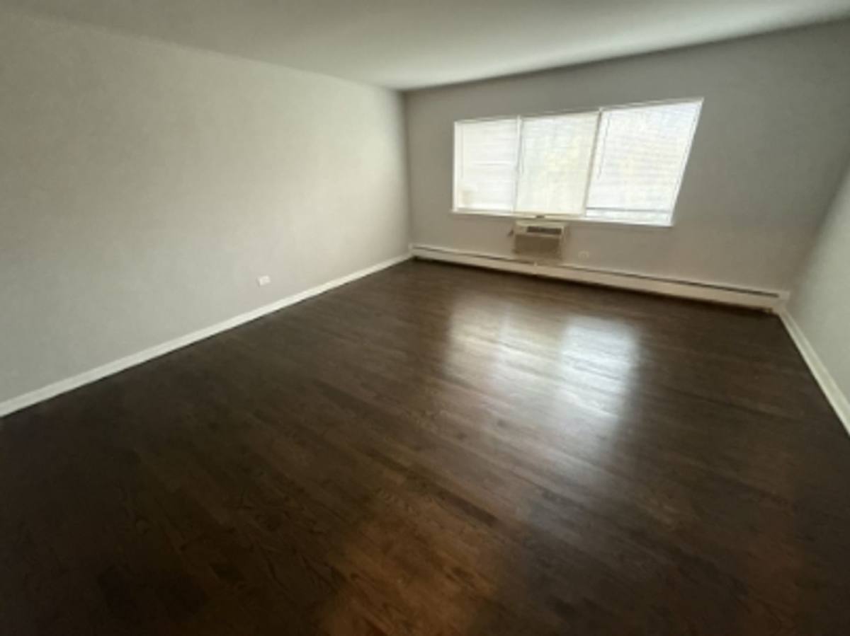 Apartment for rent at 8280-8290 Roosevelt Rd, Forest Park, IL 60130