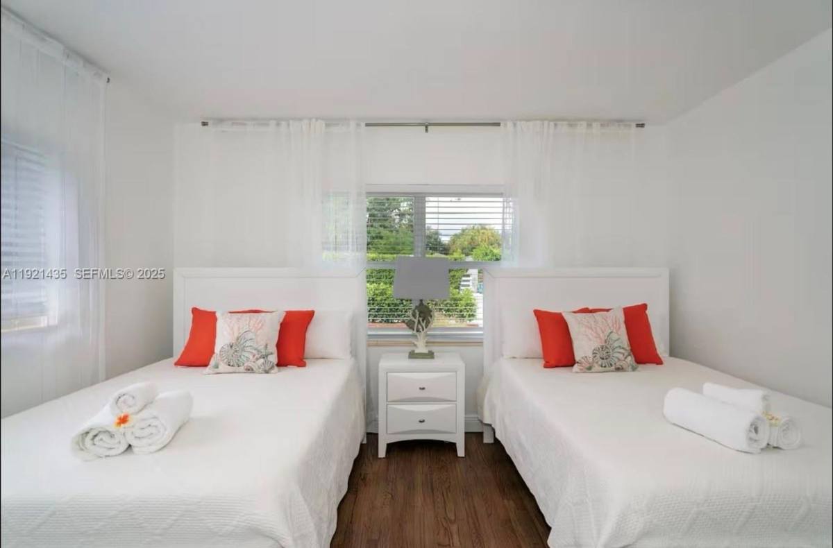 House for rent at 35 SW 28th Rd, Miami, FL 33129