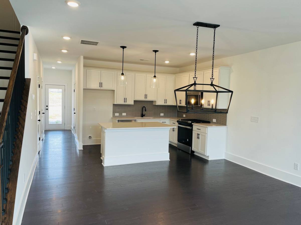 Townhouse for rent at 1568 Driggs Dr NW, Atlanta, GA 30318