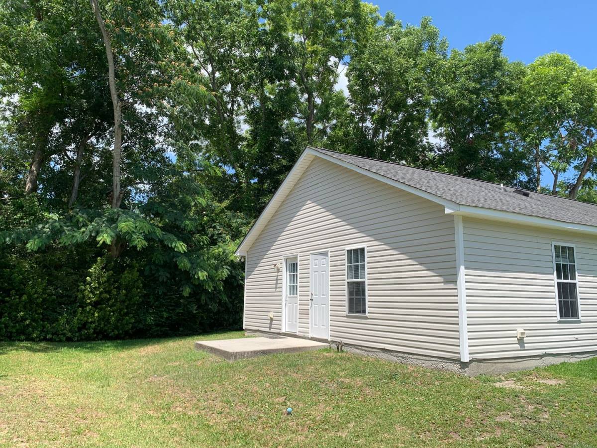 House for rent at 204 White Ave, Wilmington, NC 28403