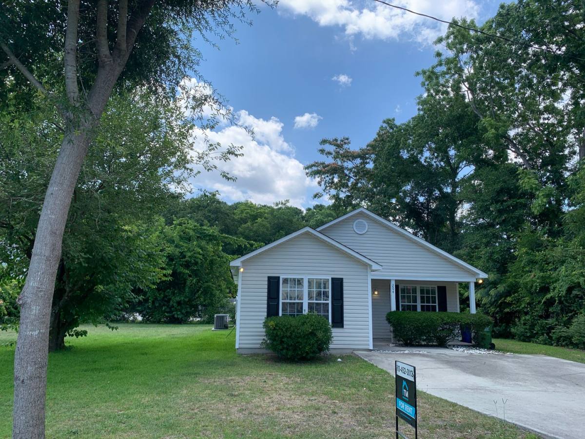 House for rent at 204 White Ave, Wilmington, NC 28403