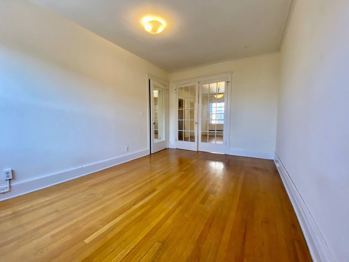 Apartment for rent at 4210 Brooklyn Ave NE, Seattle, WA 98105