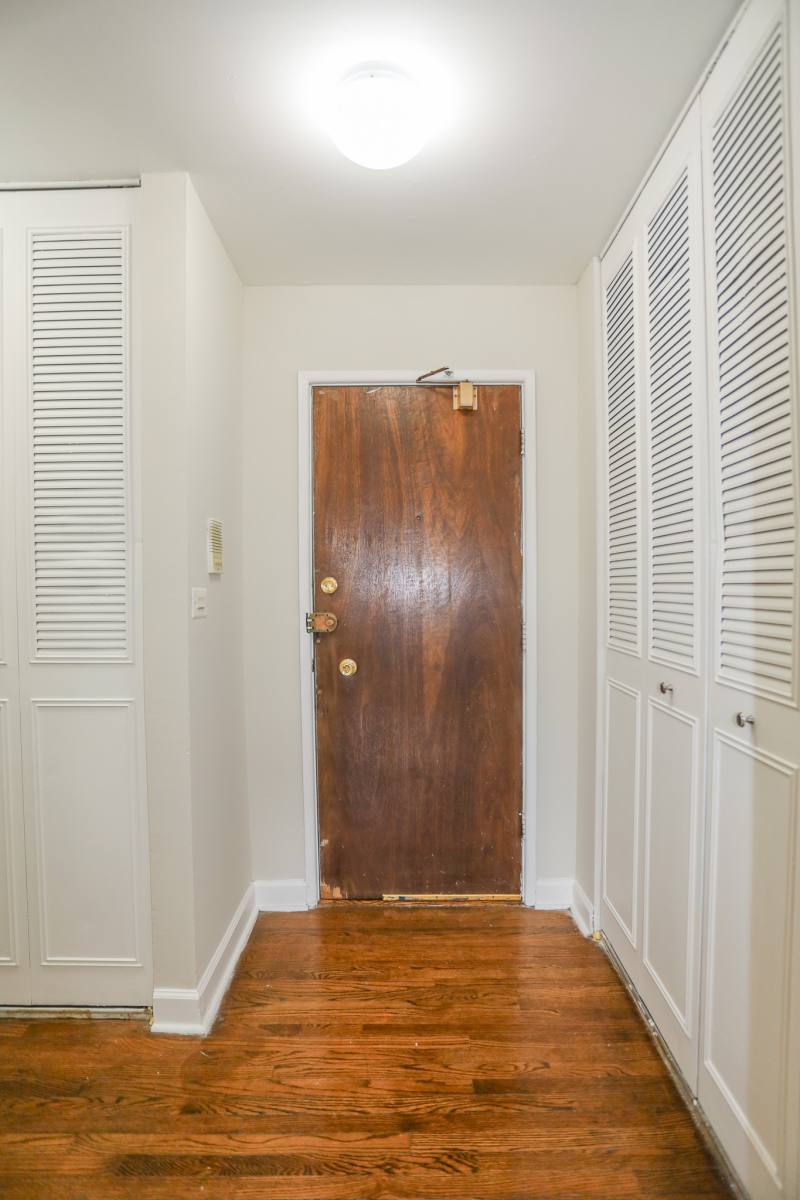 Apartment for rent at 6011 N Winthrop #407, Chicago, IL 60660