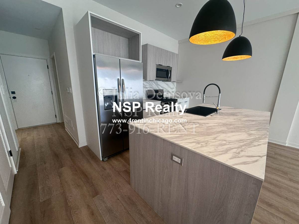 Apartment for rent at 6340 Belmont #301, Chicago, IL 60634