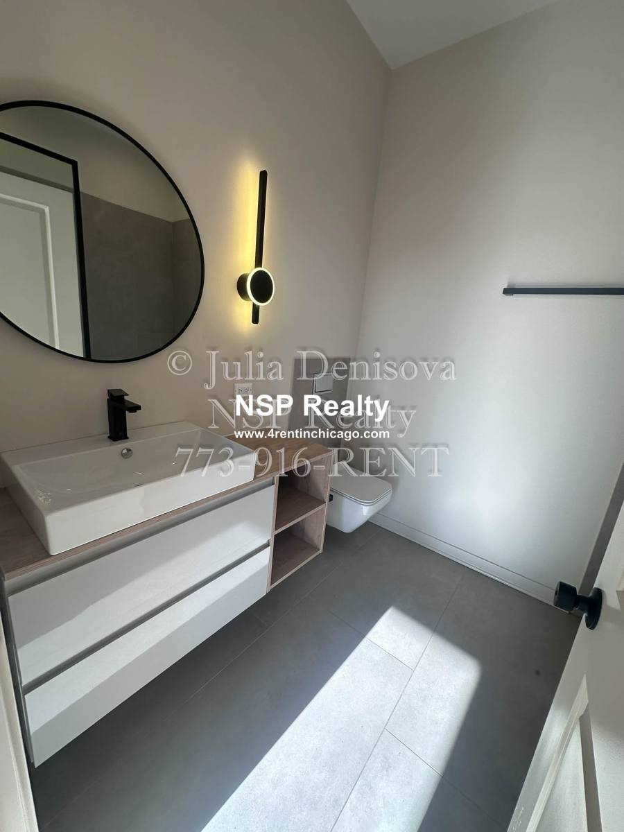 Apartment for rent at 6340 Belmont #301, Chicago, IL 60634