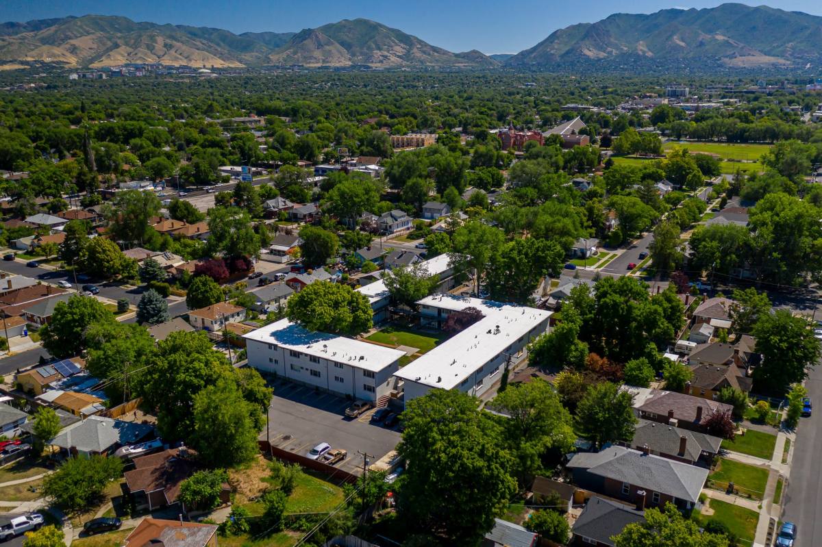 Apartment for rent at 2174 S 300 E, Salt Lake City, UT 84115