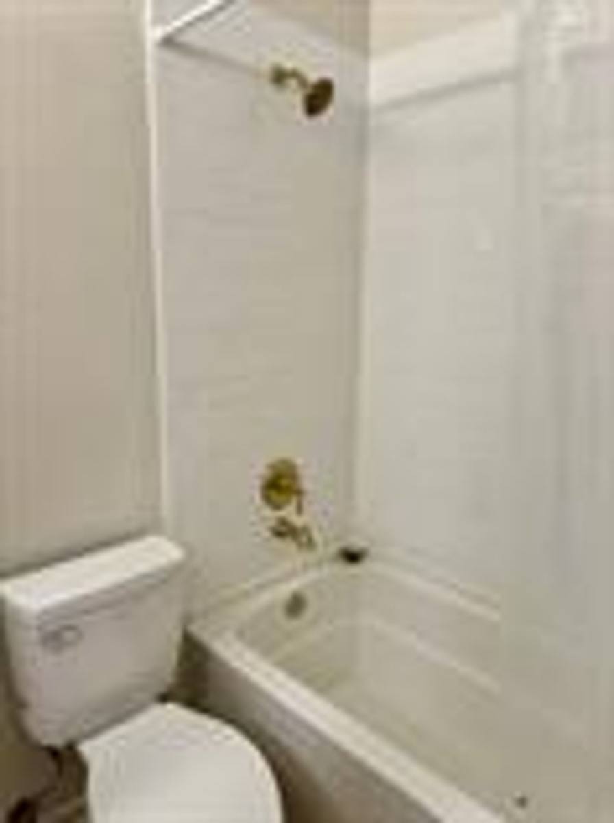 Apartment for rent at 234 Richland Ave, Baton Rouge, LA 70806