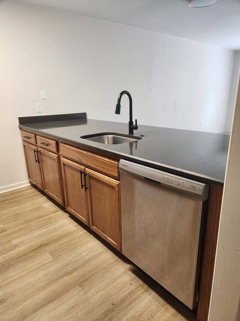 Apartment for rent at 234 Richland Ave, Baton Rouge, LA 70806