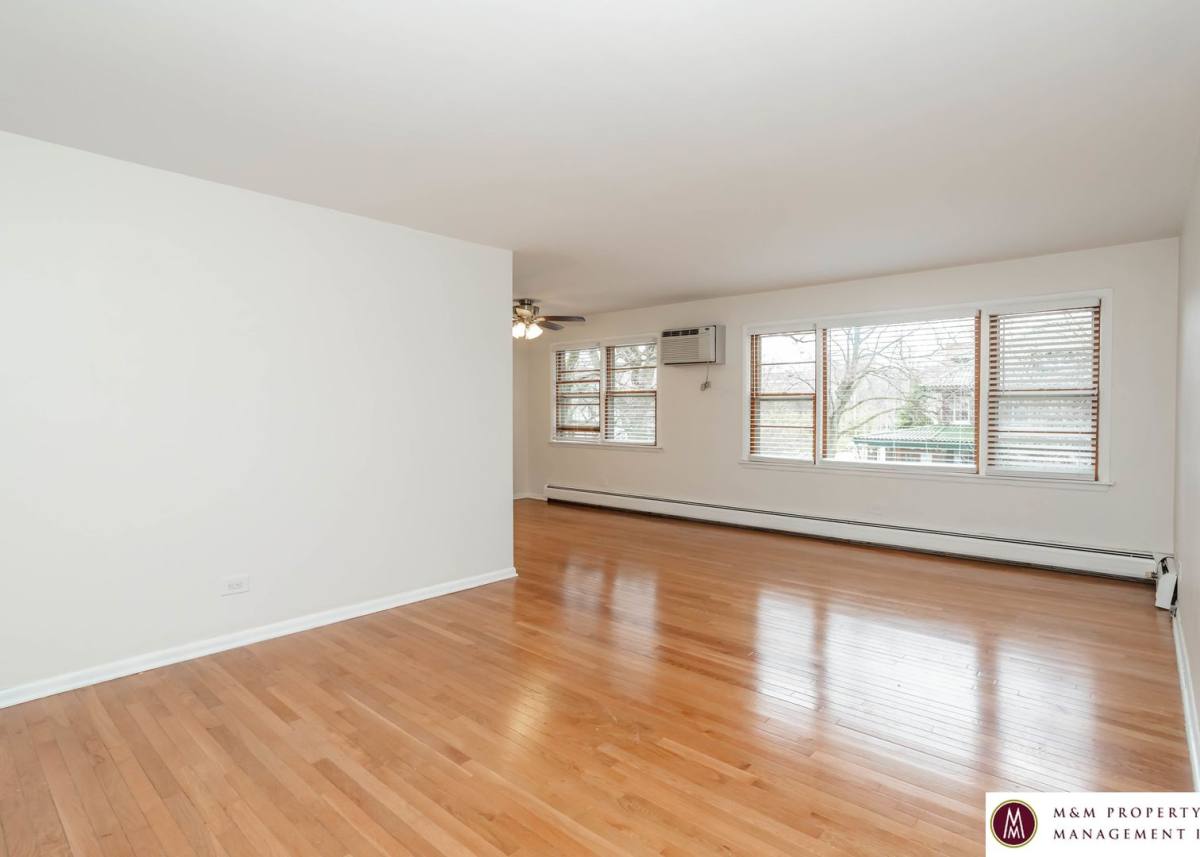 Apartment for rent at 428 Washington, Oak Park, IL 60302