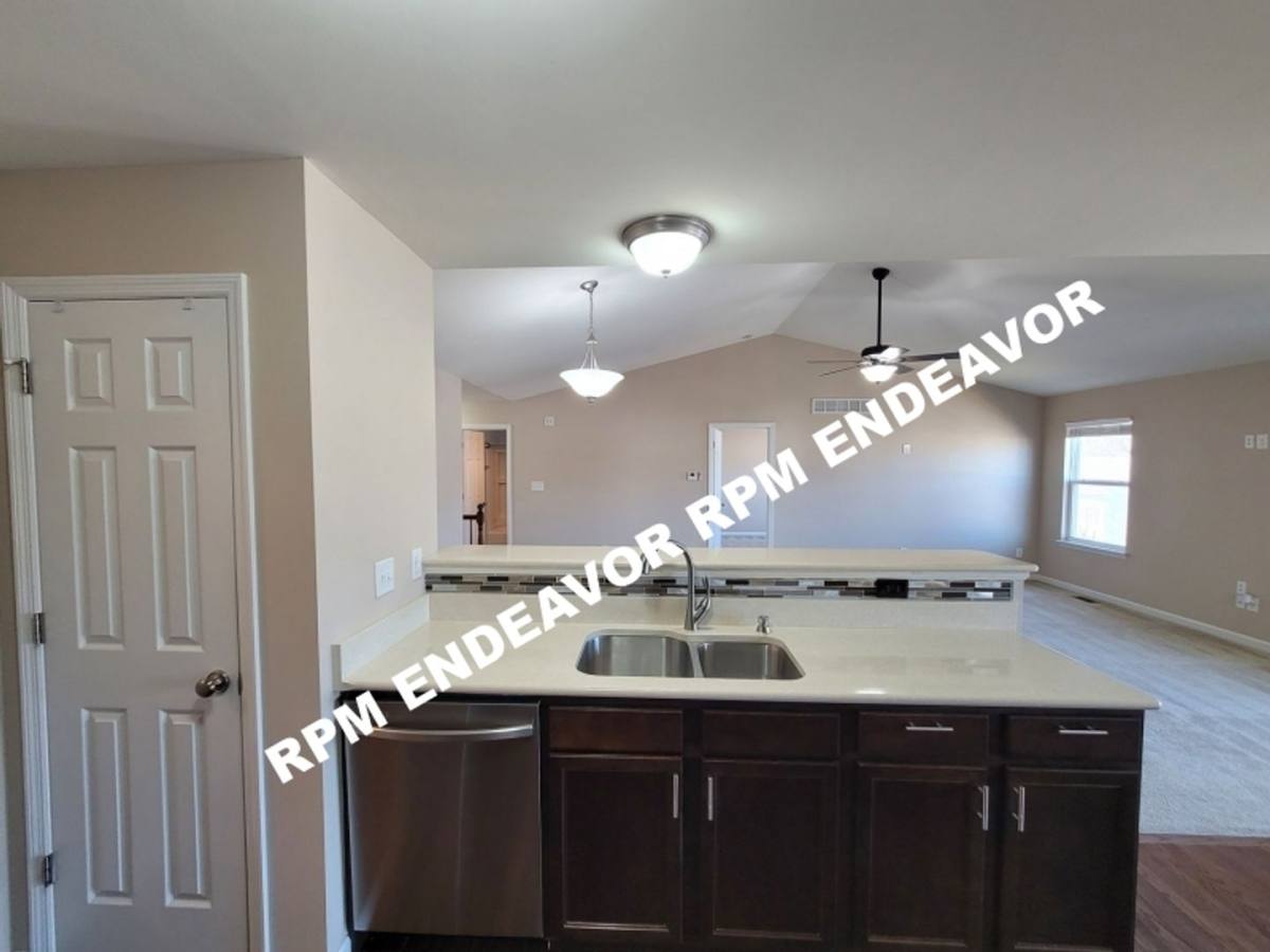 House for rent at 141 Boardwalk Gardens Dr, O Fallon, MO 63368