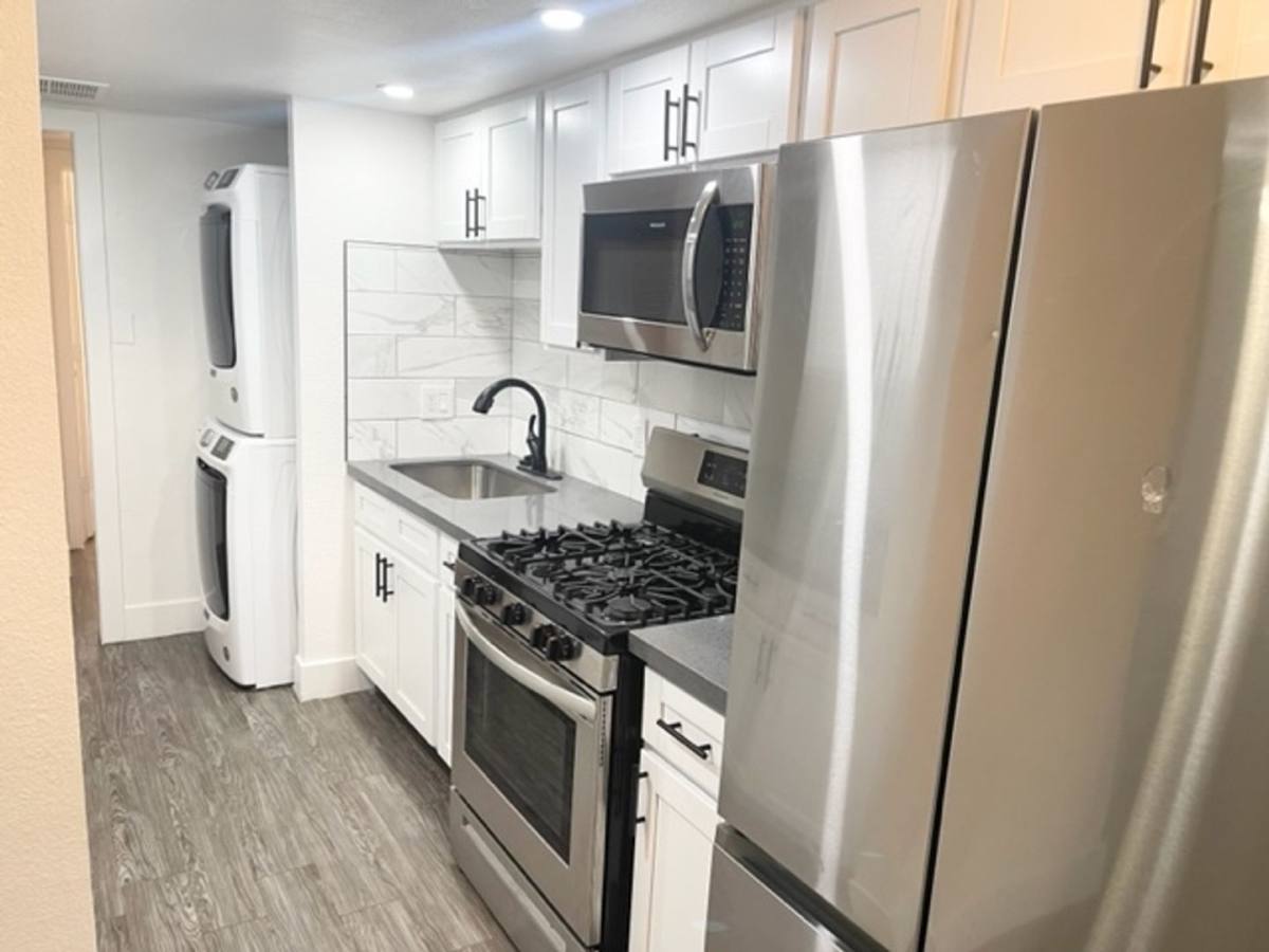 Apartment for rent at 1701 N 18th St, Phoenix, AZ 85006