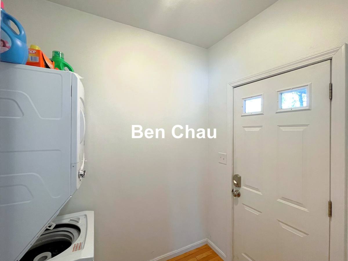 House for rent at 48 Derby St #1B, Somerville, MA 02145