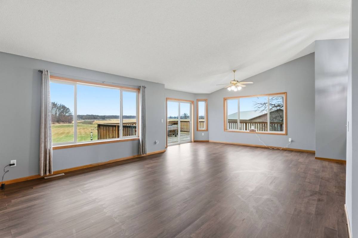 House for rent at 1778 Klondike Dr, Cedar, MN 55011