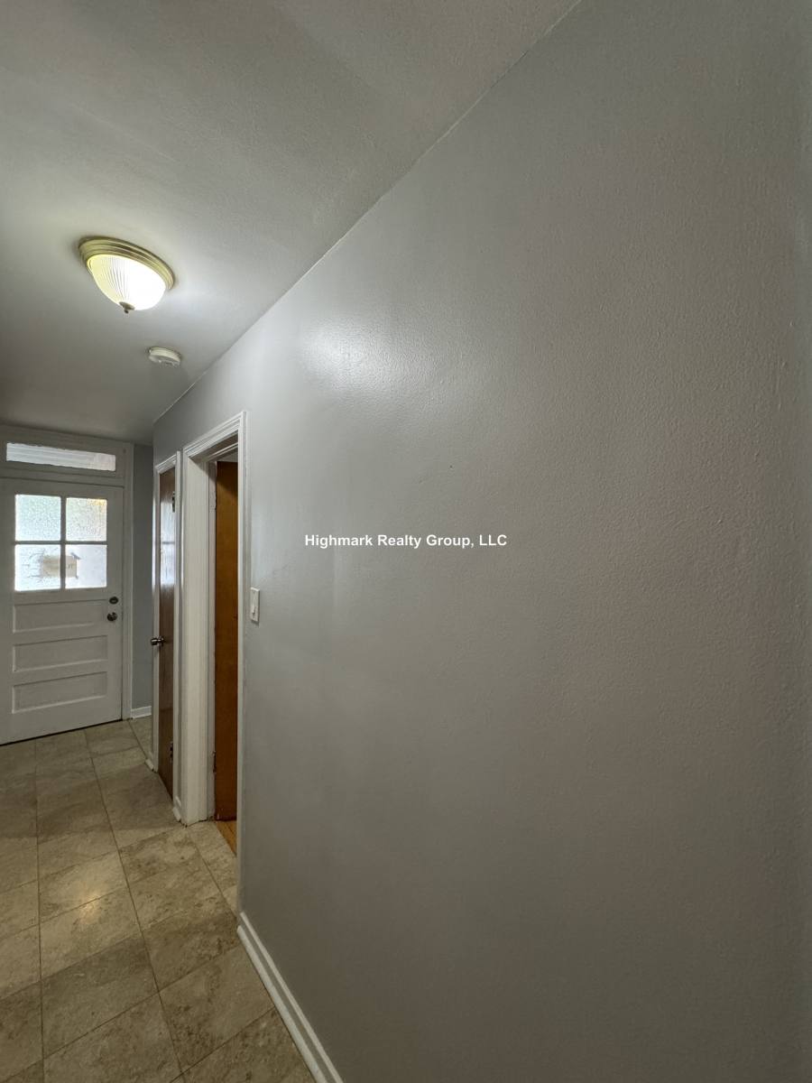 Apartment for rent at 8242 Kilpatrick Ave #A2, Skokie, IL 60076
