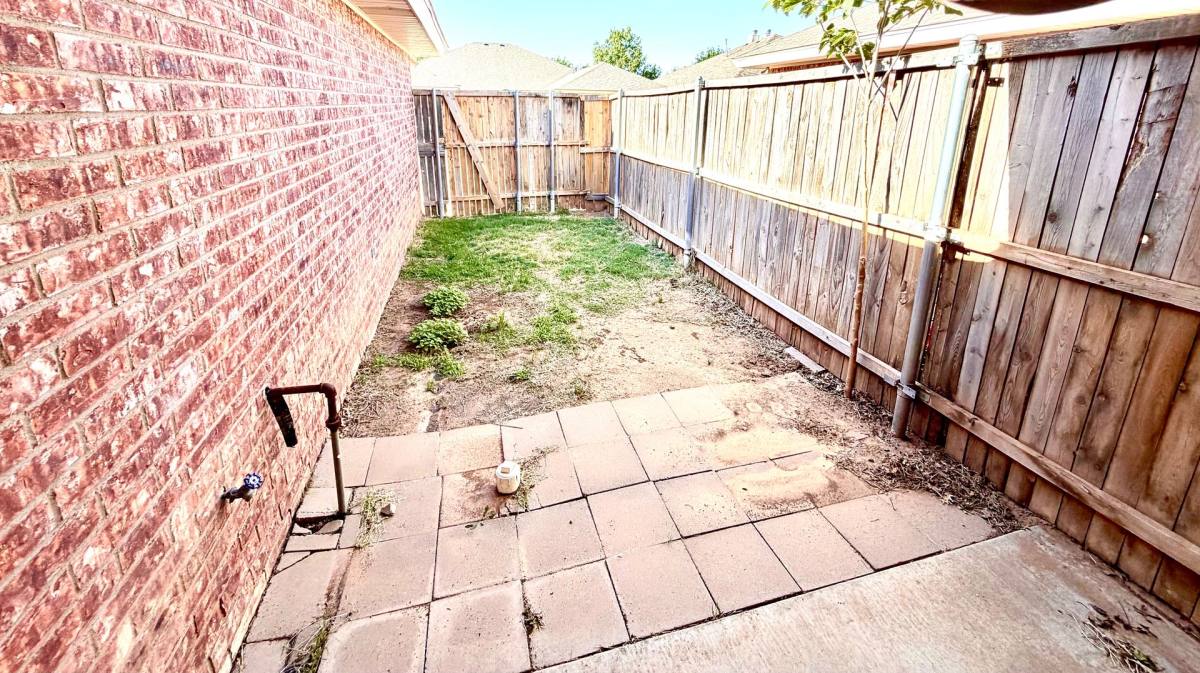 Apartment for rent at 3106 110th, Lubbock, TX 79423