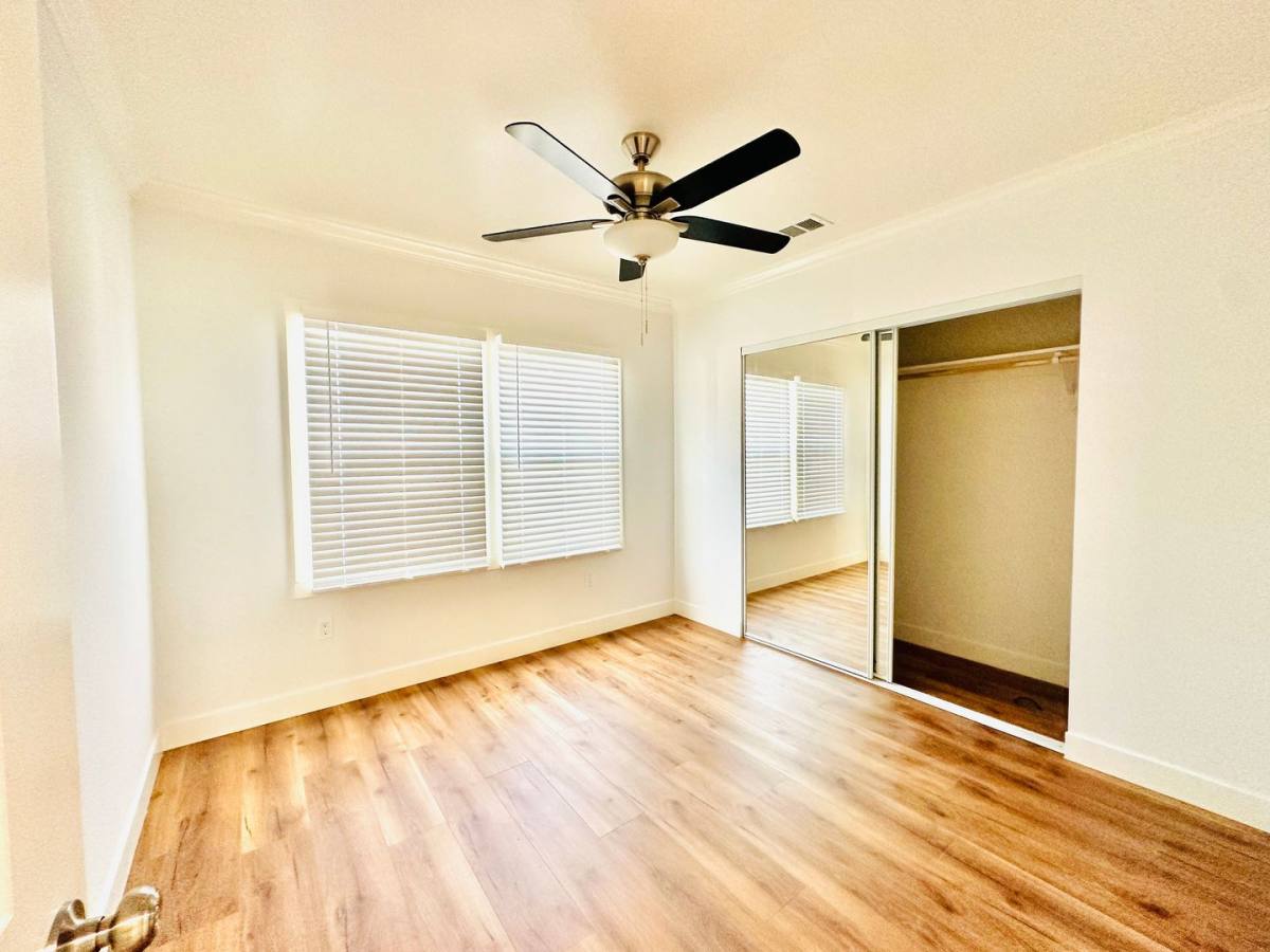 House for rent at 2932 Allred St, Lakewood, CA 90712