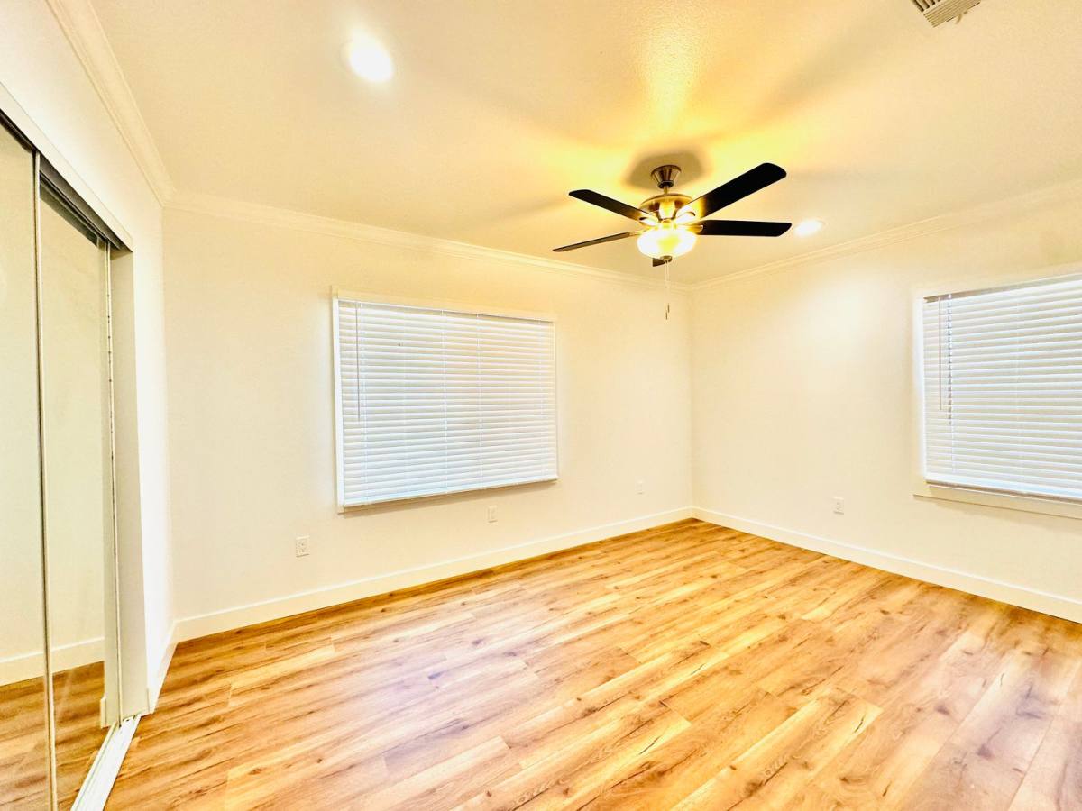 House for rent at 2932 Allred St, Lakewood, CA 90712