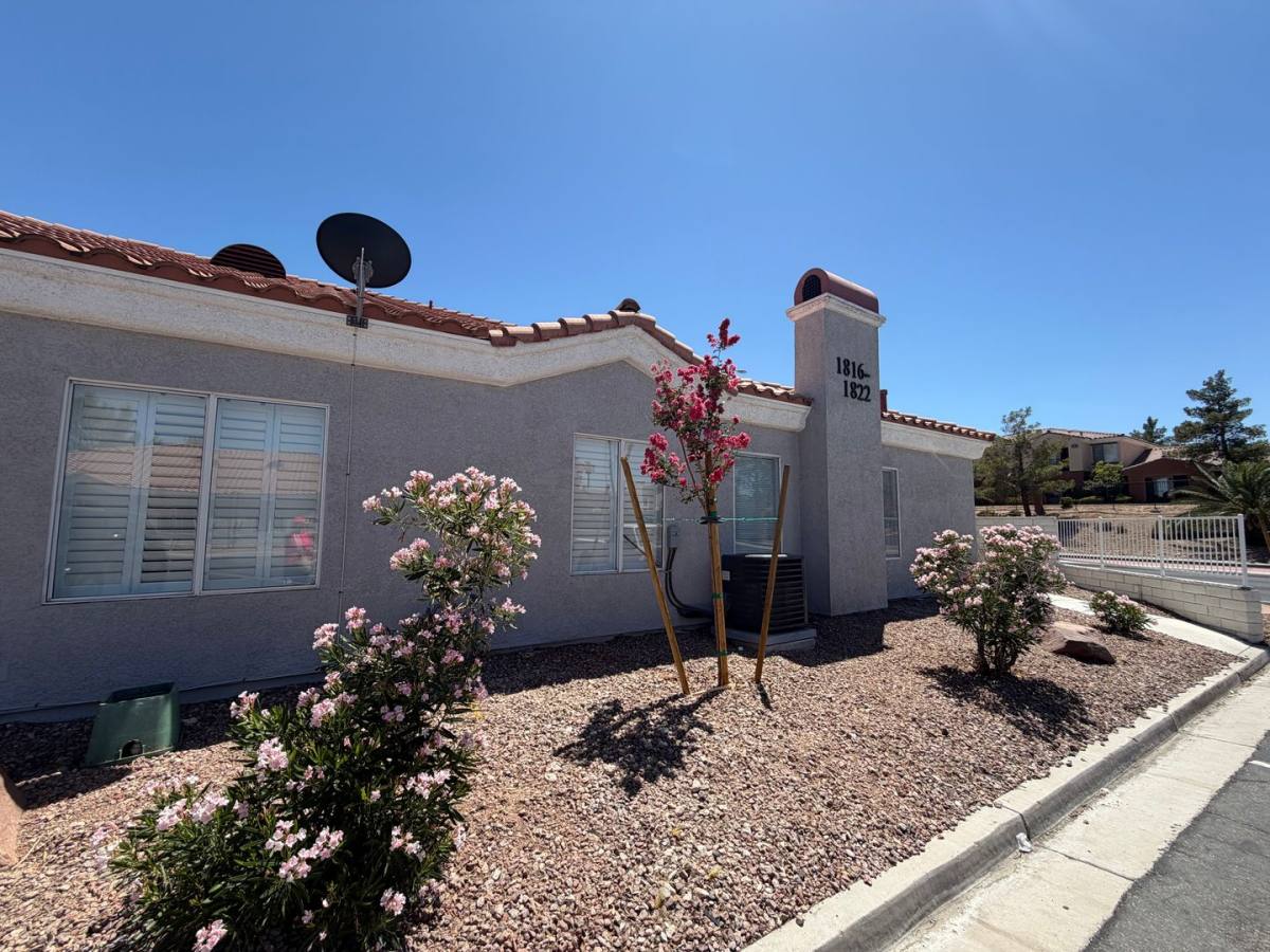 Townhouse for rent at 1822 N Jones Blvd, Las Vegas, NV 89108
