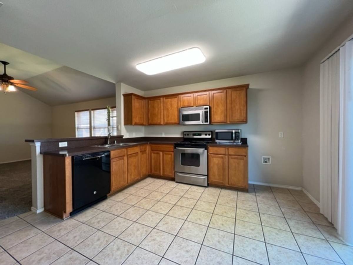 House for rent at 712 Linden Ave, Wylie, TX 75098