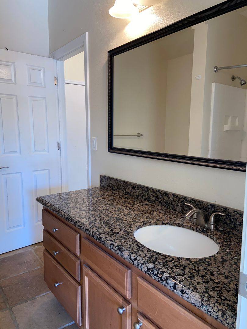 Condo for rent at 885 Halidon Way, Folsom, CA 95630