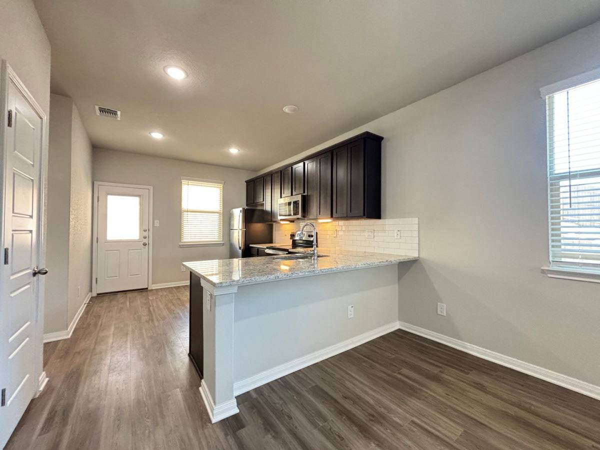 Townhouse for rent at 330 Caleb Court, Cibolo, TX 78108