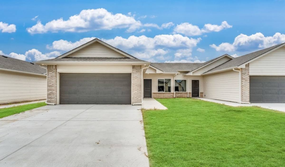 Apartment for rent at 5451 N Briskbay Court, Maize, KS 67101