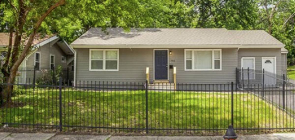 House for rent at 7416 Montgall Ave, Kansas City, MO 64132