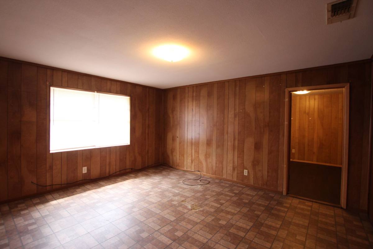Apartment for rent at 1428 E Houston, Tyler, TX 75702