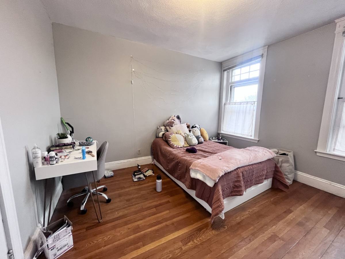 Apartment for rent at 1905 Beacon St #3F, Brookline, MA 02445