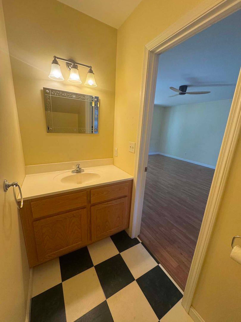 Condo for rent at 15 Edgefield Rd, Brunswick, ME 04011