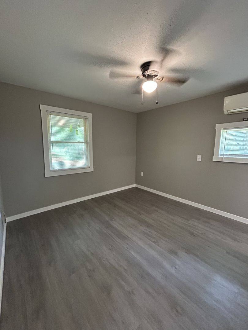 Apartment for rent at 2379 Locust Rd, Fort Scott, KS 66701
