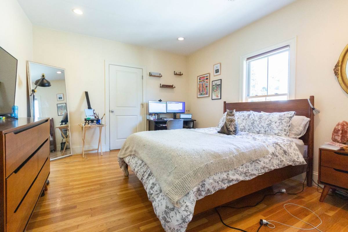 House for rent at 27 Lothrop St #2, Brighton, MA 02135