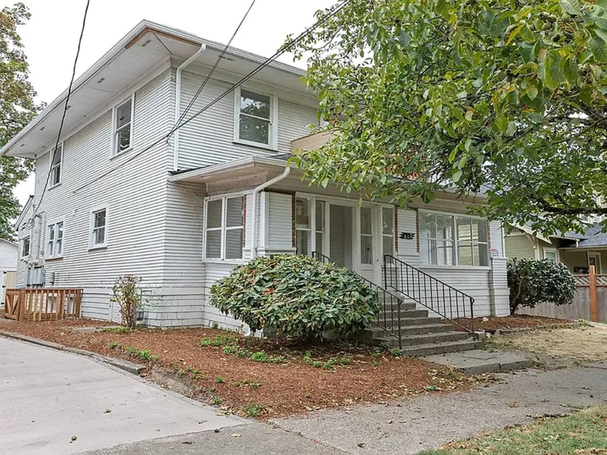 House for rent at 812 SW 11th St, Corvallis, OR 97333