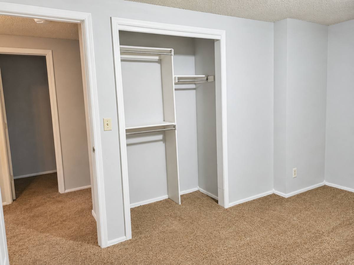 Apartment for rent at 1224 E Selma, Wichita, KS 67216