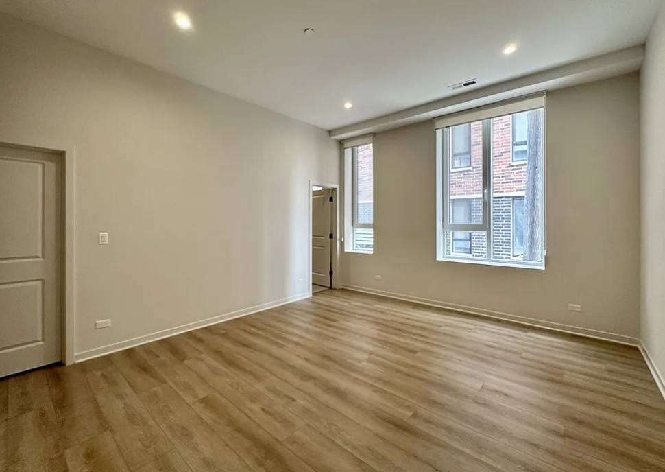 Apartment for rent at 6340 W Belmont Ave #206, Chicago, IL 60634