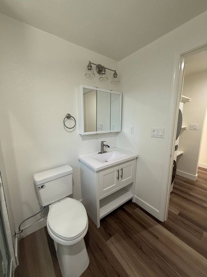 Apartment for rent at 1981 Saint Lawrence Dr, Santa Clara, CA 95051