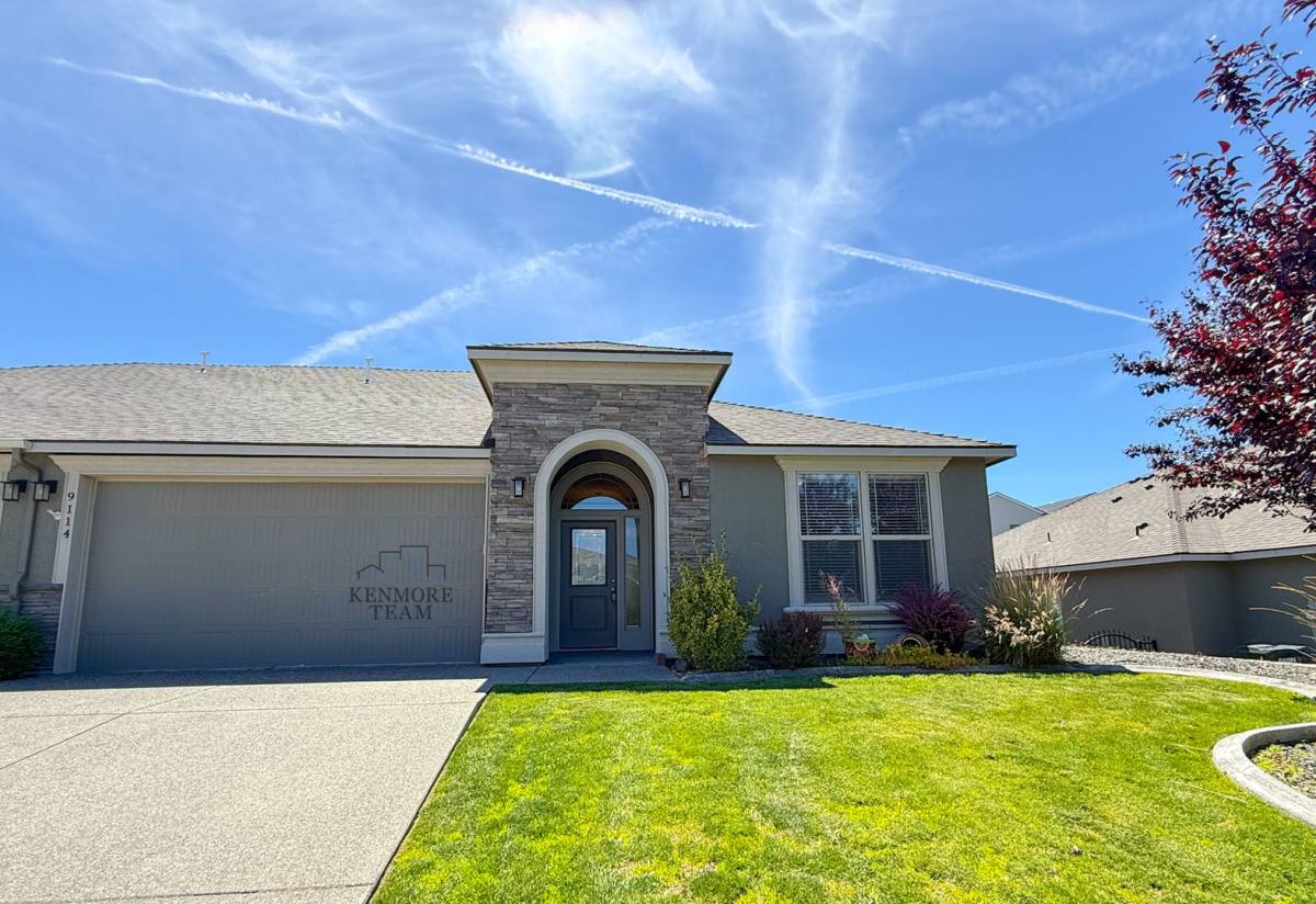 Townhouse for rent at 9114 Ruven St, Pasco, WA 99301
