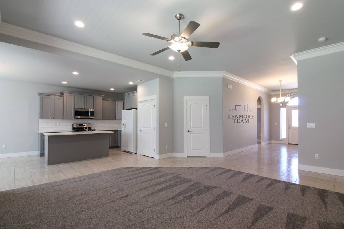 Townhouse for rent at 9114 Ruven St, Pasco, WA 99301