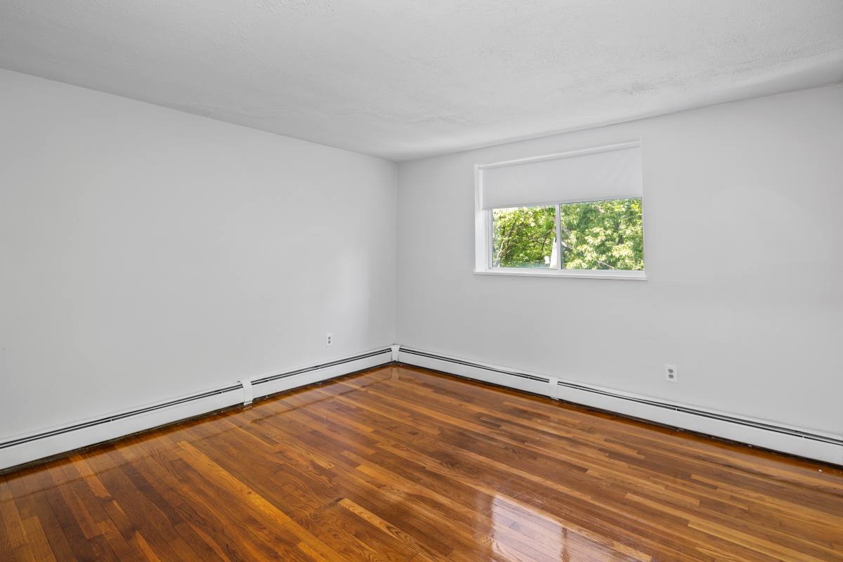 Apartment for rent at 572 Cummins Highway 16, Mattapan, MA 02126