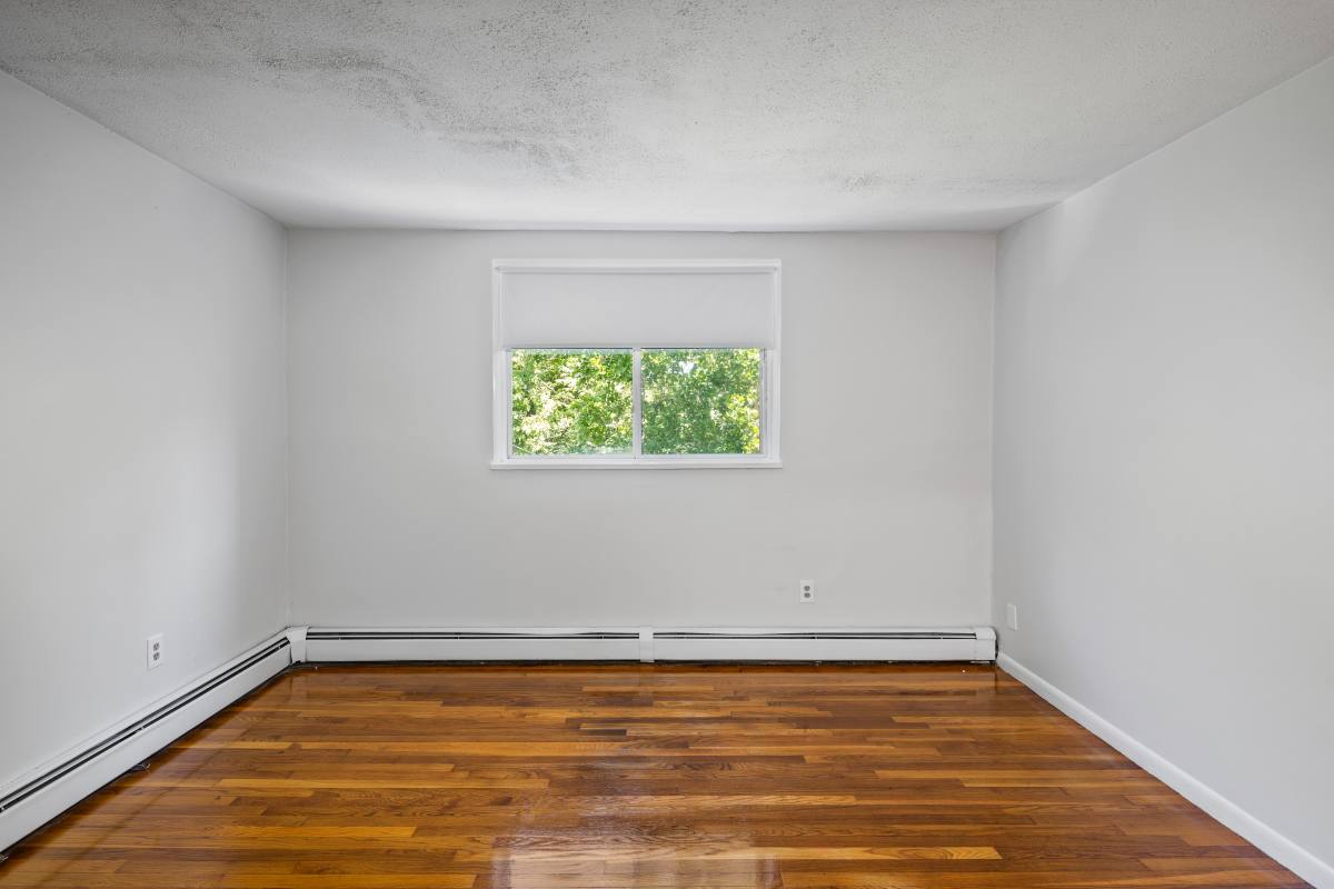 Apartment for rent at 572 Cummins Highway 16, Mattapan, MA 02126