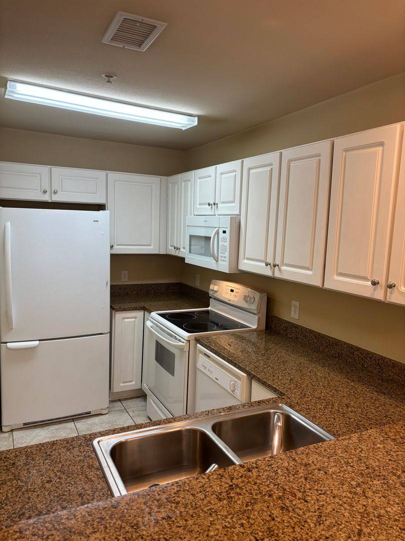 Townhouse for rent at 16032 Innerarity Point Rd, Pensacola, FL 32507