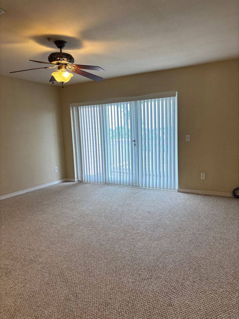 Townhouse for rent at 16032 Innerarity Point Rd, Pensacola, FL 32507