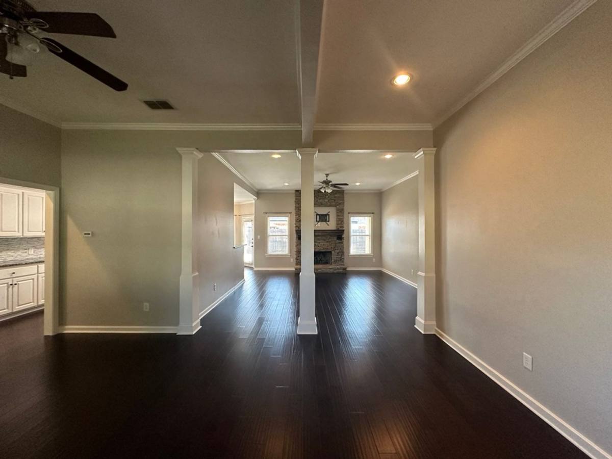 House for rent at 800 Rugby Lane, Whitehouse, TX 75791