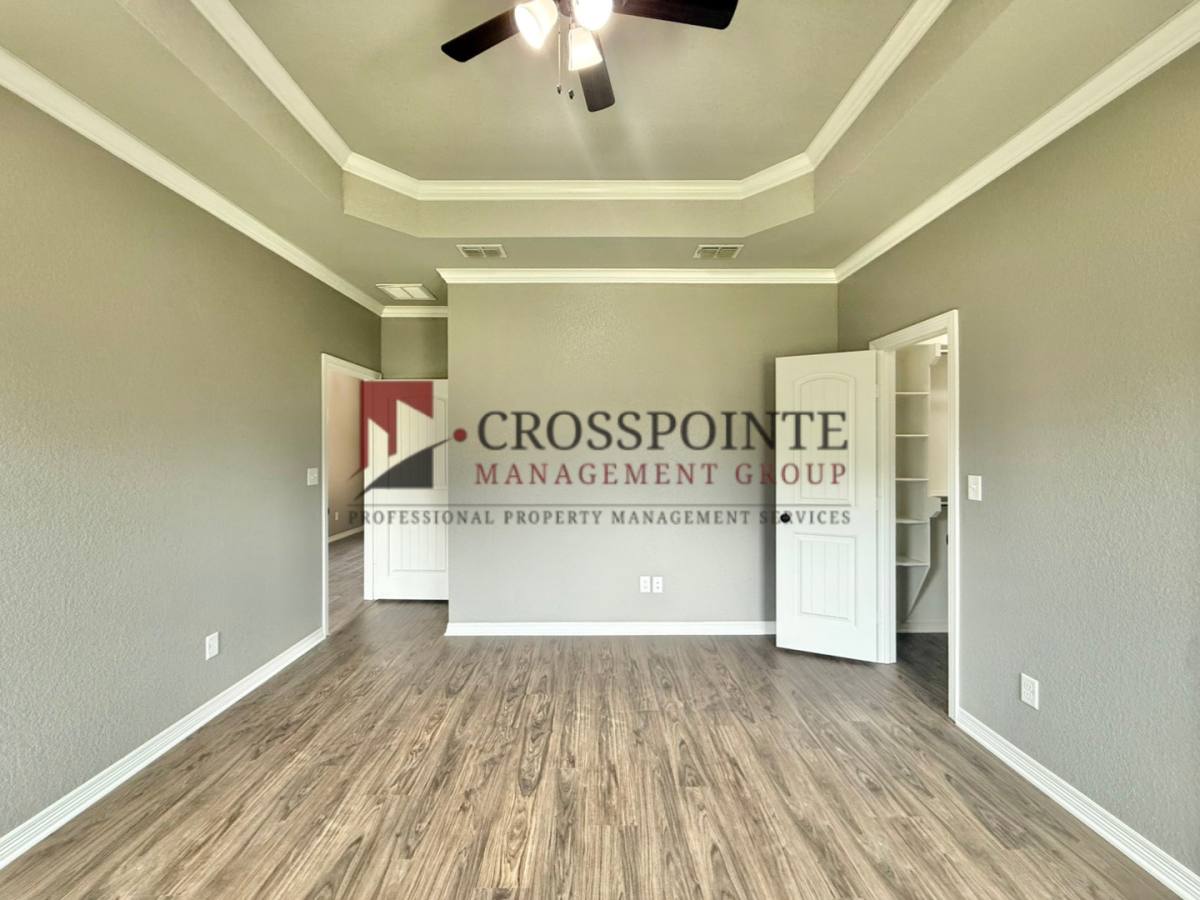 House for rent at 332 Kingdom Blvd, Lindale, TX 75771