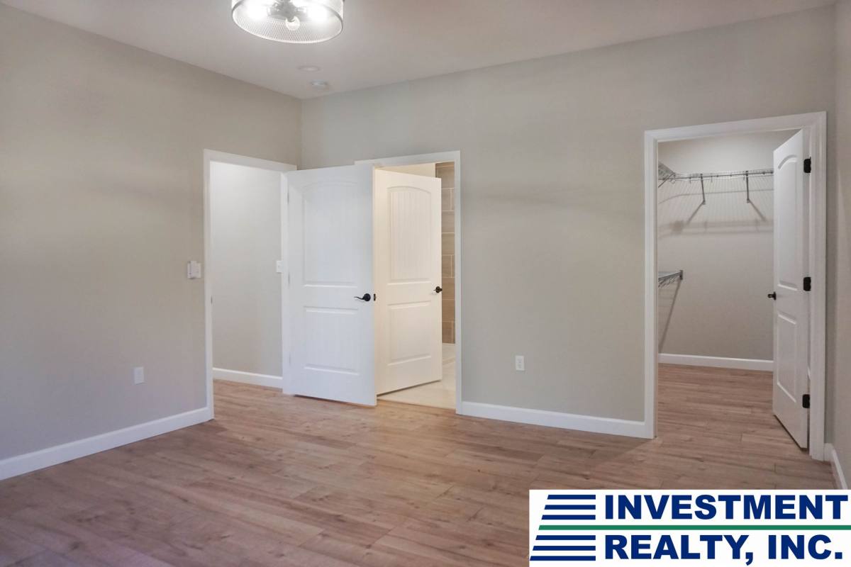 Apartment for rent at 1902 St Matthew's Court, Rolla, MO 65401