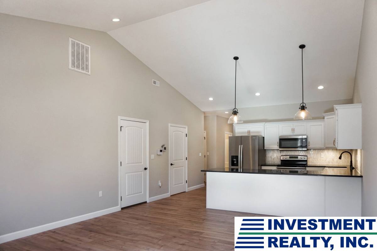 Apartment for rent at 1902 St Matthew's Court, Rolla, MO 65401