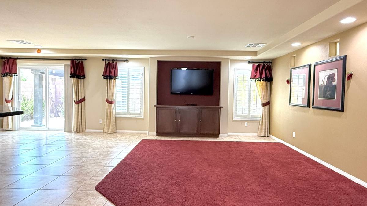 House for rent at 6825 Philharmonic Ave, Las Vegas, NV 89139