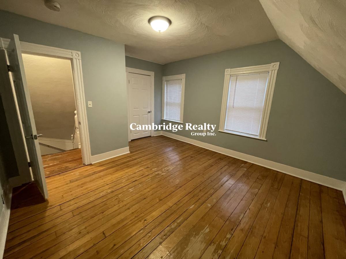 Apartment for rent at 35 Cameron Ave #2T, Somerville, MA 02144